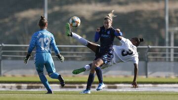 Ana Vallés, portera del Tacon, y Daiane, defensa.