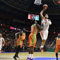 Willy Hernangómez, baja en el primer entrenamiento en EE UU