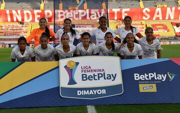 Independiente Santa Fe se impuso sobre América de Cali y se coronó, por segunda vez, campeón de la Liga BetPlay Femenina. Fany Gauto y Nubiluz Rangel anotaron los goles de la victoria. El marcador global terminó 4-1.