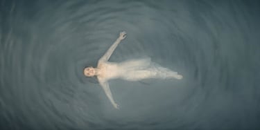 ‘House of the Dragon’: Alicent's scene in episode 7 has this symbolic explanation.