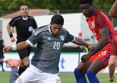 Adidas apuesta por el Cádiz y quiere a Mágico González en la presentación