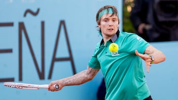 Sigue en directo la séptima jornada del Mutua Madrid Open, con los partidos de Ostapenko, Swiatek, Sorribes, Sinner, Bublik, Medvedev y Gauff hoy, 29 de abril, desde las 11:00 en AS.