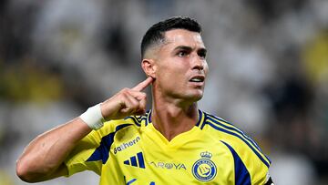 Soccer Football - Saudi Pro League - Al Nassr v Al Raed - Al-Awwal Stadium, Riyadh, Saudi Arabia - August 22, 2024 Al Nassr's Cristiano Ronaldo celebrates scoring their second goal REUTERS/Stringer