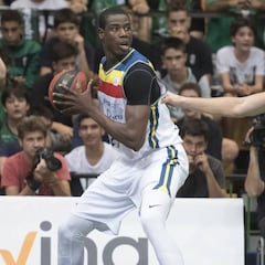 Whittington no permite al Joventut tener un feliz debut