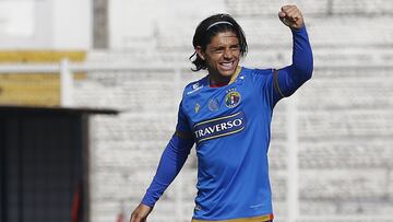 Futbol, Palestino vs Audax Italiano.
Octava fecha campeonato Nacional 2021.
El jugador de Audax Italiano Joaquin Montecinos celebra su gol contra Palestino durante el partido de primera division realizado en el estadio Municipal de La Cisterna,
Santiago, Chile.
15/06/2021
Marcelo Hernandez/Photosport
Football, Palestino vs Audax Italiano.
8th date National Championship 2021.
Audax Italianoâs player Joaquin Montecinos celebrates his goal against Palestino during the first division match held at La Cisterna stadium in Santiago, Chile.
06/15/2021
Marcelo Hernandez/Photosport