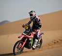 Schareina gana y se aferra a la lucha por el Dakar