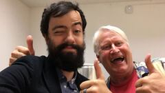 Omar &Aacute;lvarez con Charles Martinet, el actor detr&aacute;s de Mario y m&aacute;s.