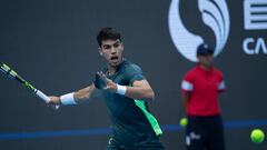 Sigue en directo el partido de cuartos de final del Torneo ATP 500 de Pekín entre Carlos Alcaraz y Casper Ruud hoy, 2 de octubre, en AS.