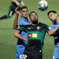 Rayo, Elche y Oviedo harán pruebas PCR a sus plantillas