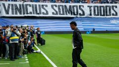 Así fue el acto de apoyo a Vinicius en el Bernabéu