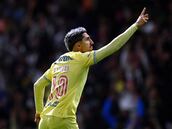 Diego Valdés rompe el mercado