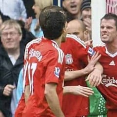 El día que Carragher cruzó la línea y casi pega a Arbeloa