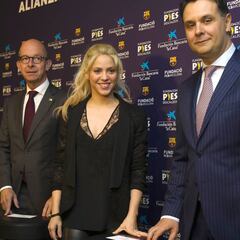 Shakira, estrella por un día en el Camp Nou: "Queremos otro triplete"