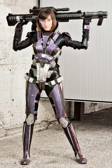 Nebulaluben, la Morrigan española de Dragon Age