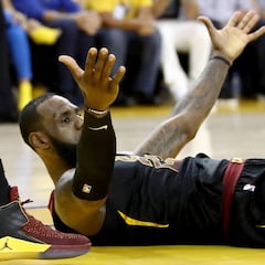 Dardo de LeBron James a la prensa: "Sed mejores mañana"