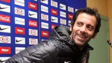 Quique Sánchez Flores en rueda de prensa.