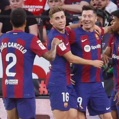 El Barça necesita y busca más gol