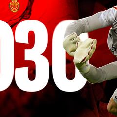 Leo Román renueva hasta 2030