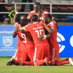 Angulo: "Tenemos que ganar todos los partidos que faltan"