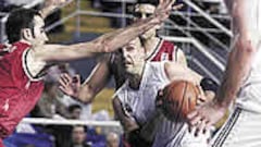 El Madrid se pasea y el Pabellón bosteza