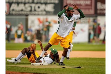 El divertido juego de softball de los Green Bay Packers