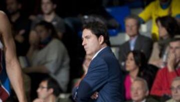 El técnico azulgrana durante un partido en el Palau.