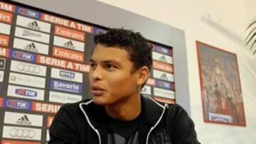 El Milán ve "normal" que el Barça se fije en Thiago Silva