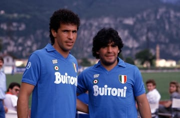 Maradona y Careca
Cuando un argentino y un brasileño se juntan por primera vez sólo pueden ser Maradona y Careca, juntos hicieron locuras en el Napoli de Italia. 