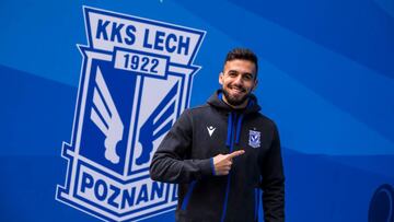 El futbolista español Dani Ramírez, durante su presentación con el Lech Poznan.
