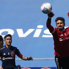 Grandes tapadas y un penal insólito: el contraste de De Paul