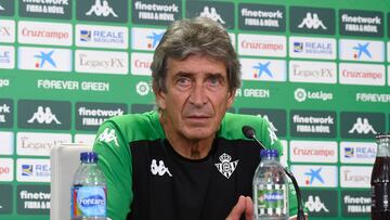 Pellegrini, en rueda de prensa.