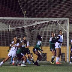 El Cacereño elimina a un Valencia que alarga su crisis