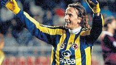 El club sigue a Tuncay Sanli, mediapunta del Fenerbahçe