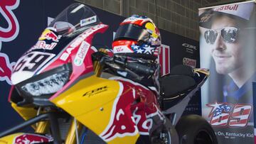 El homenaje a Nicky Hayden que le hizo su equipo Red Bull Honda en el Mundial de Superbike.