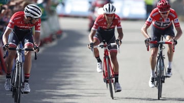 Alberto Contador y Jes&uacute;s Hern&aacute;ndez llegaron con Chris Froome.