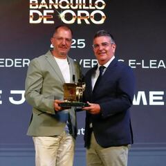 José Juan Romero, mejor entrenador del Grupo 2 de Primera RFEF