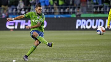 Dempsey es uno de los mejores jugadores en la historia de USA. El delantero logró jugar en Inglaterra y consolidarse como uno de los mejores de la selección al marcar 57 goles.