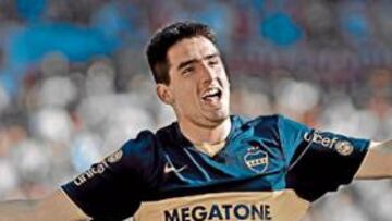 <b>ALEGRÍA. </b>Viatri celebrar el gol con el que Boca ganó a River el pasado mes de octubre.