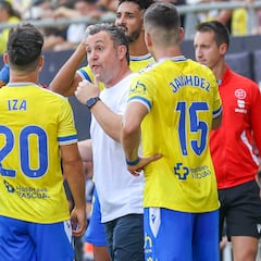 Sergio: “El partido está desvirtuado por la expulsión de Darwin”