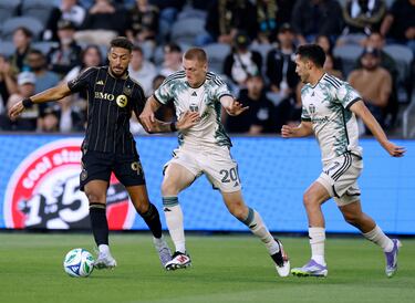 Denis Bouanga se hace imposible para el América