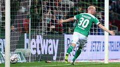 Klaasen celebra el primer gol del Bremen contra el Wolfsburgo.