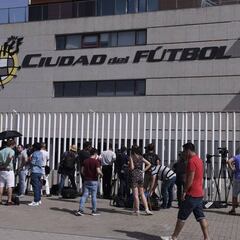 Grupo IX de Tercera: la RFEF decidirá sobre los 8 descensos