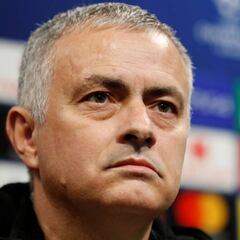 Mourinho: "En Valencia no tienen que preocuparse con Peter (Lim), es un hombre sabio"