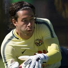 Óscar Jiménez, suplente de Marhesín, tiene solo 9 juegos en América