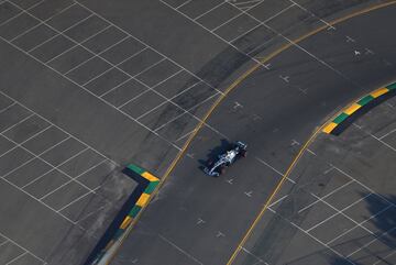 Vista aérea del monoplaza de Mercedes en Melbourne