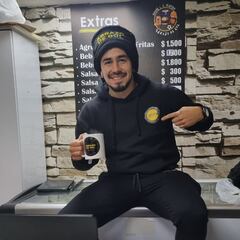 Pasó por la UC, se retiró a los 28 años y hoy tiene un local de comida: “La noche me afectó”