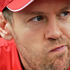 Vettel sólo tiene ojos para el McLaren en Interlagos