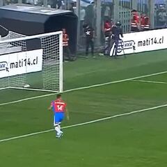 ‘Mago’ Valdivia definió de la manera más inesperada: ¡golazo para cerrar el estadio!