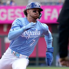 Royals aplastan a Astros con nueve carreras en la primera entrada