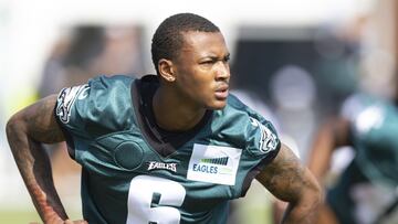 Nick Sirianni, head coach de Philadelphia Eagles, se&ntilde;al&oacute; que el receptor novato DeVonta Smith est&aacute; m&aacute;s cerca de regresar a los entrenamientos.